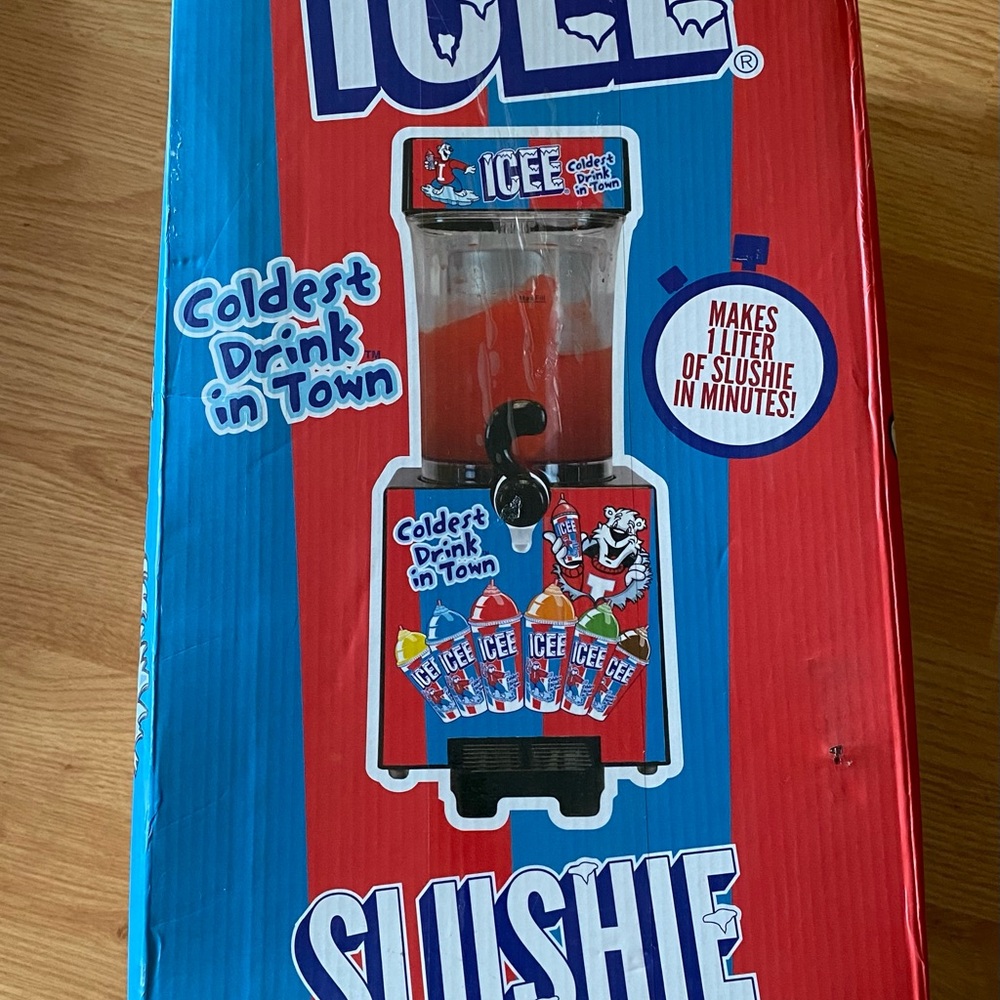 Ice Slushie Maker for Kids - Red and Blue